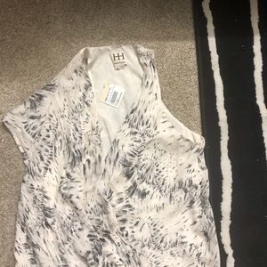 Haute and Hippe one sleeve Top